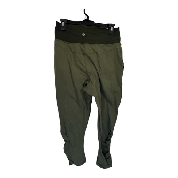 Lululemon Leggings Womens Size 10 Green Sunset Salutation Cropped Loose Fit High - Picture 8 of 9